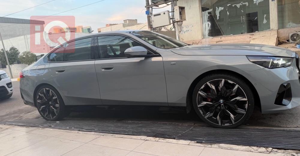 بي ام دبليو الفئة 5